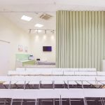 Мягкие раздвижные перегородки для медицинского пункта.