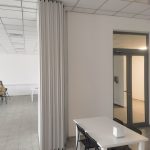 Данная раздвижная перегородка выполнена из Белого ЛДСП, звукоизоляция 41ДБ, Высота 3600 длина 7100