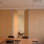 Трансформируемая перегородка для разделения пространства в кабинете