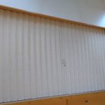 Серая мягкая раздвижная перегородка для детского центра