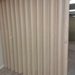 Разделение пространства на отдельные зоны мягкой перегородкой в больнице