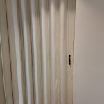 Разделение пространства на отдельные зоны мягкой перегородкой в больнице