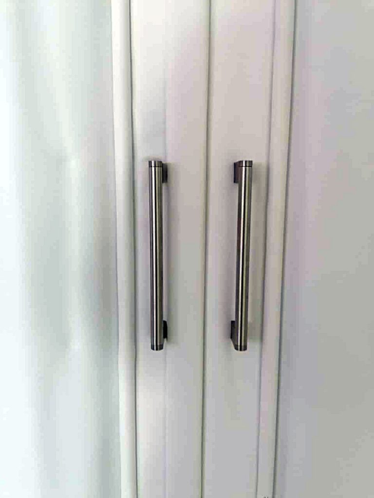 белая мягкая перегородка для детского сада в городе Тюмень