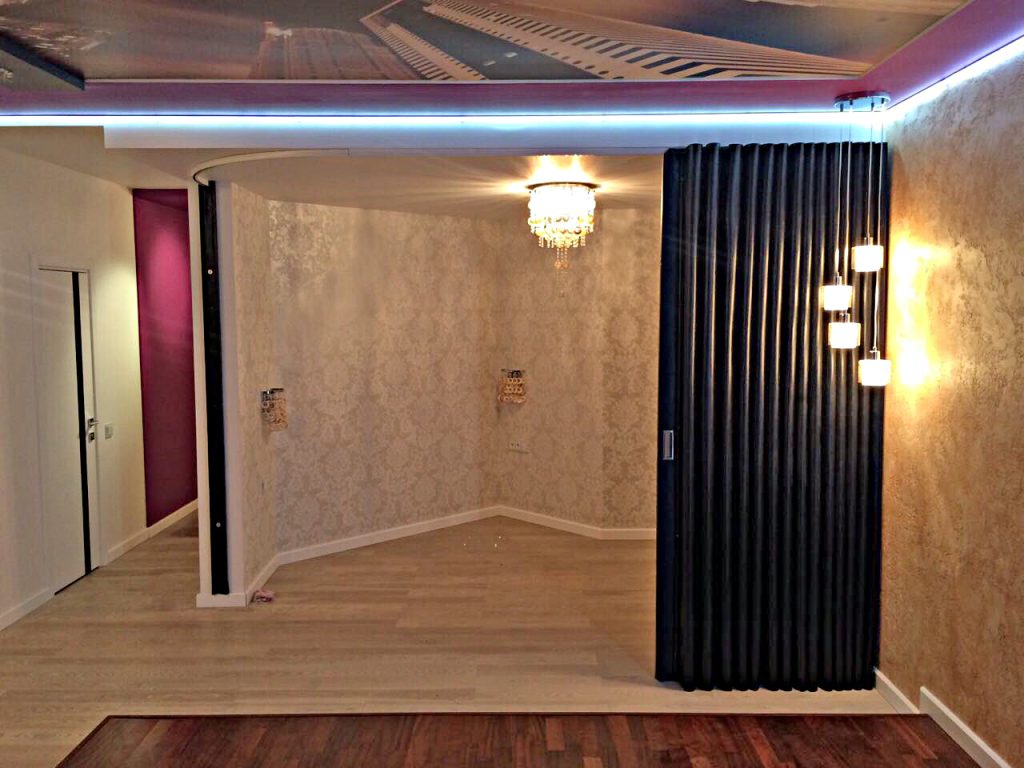 Мягкая радиусная перегородка для вашей квартиры в Брянске