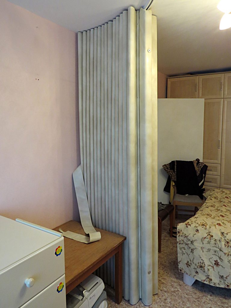 Мягкая радиусная перегородка для вашей квартиры в Брянске