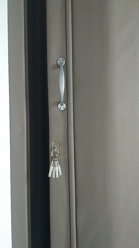 Кейс: Установка серой мягкой перегородки в офисе